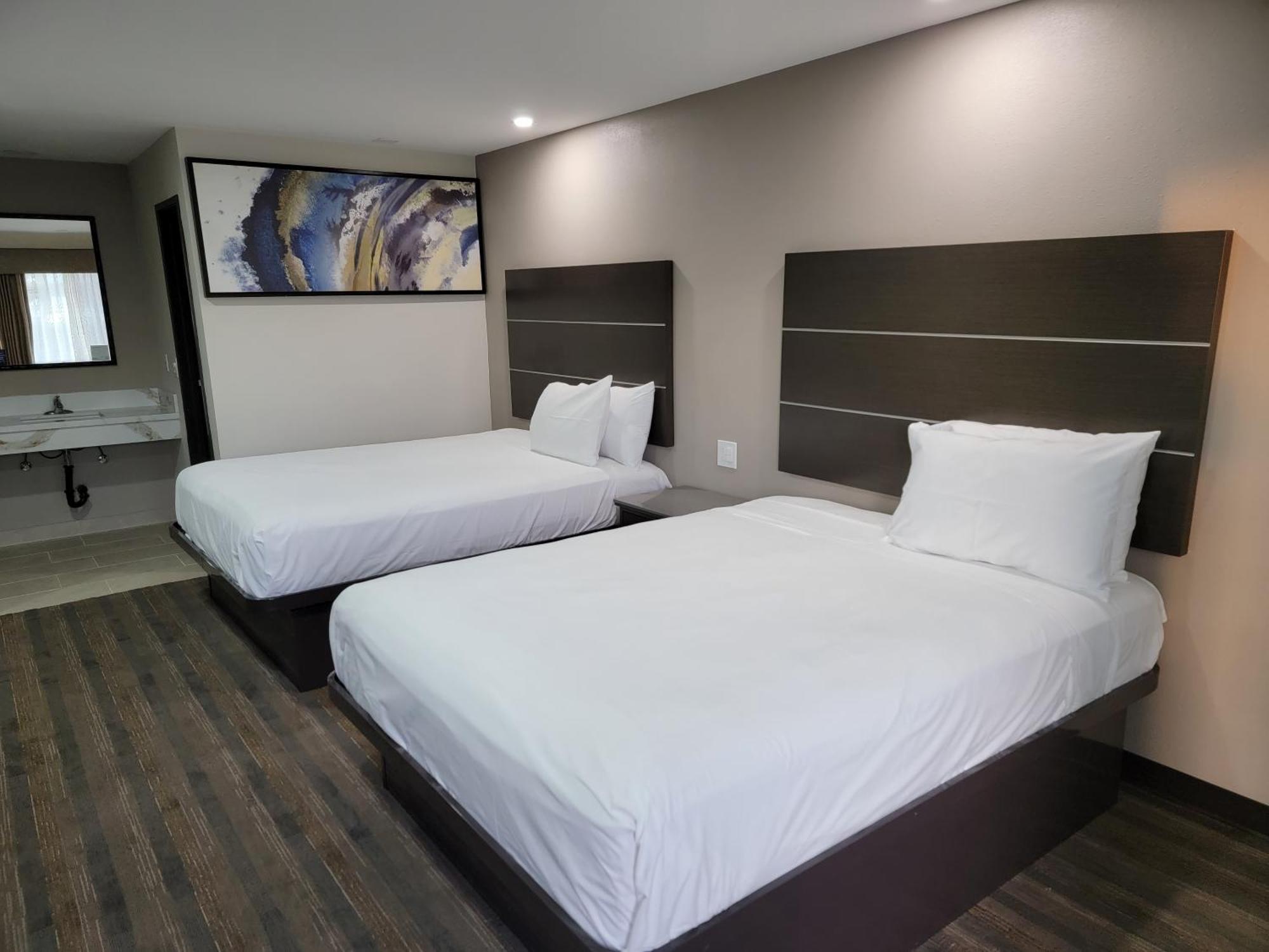 Motel Travelodge By Wyndham 2*